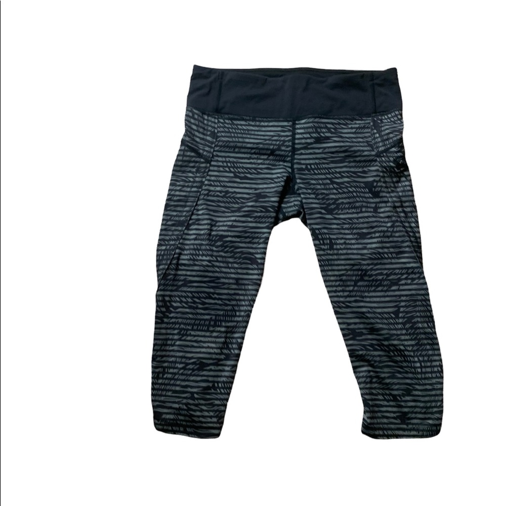Lululemon cropped leggings
